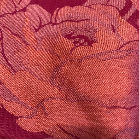 Court of Versailles King Size Red Floral Duvet Cover - Picture 3 of 7